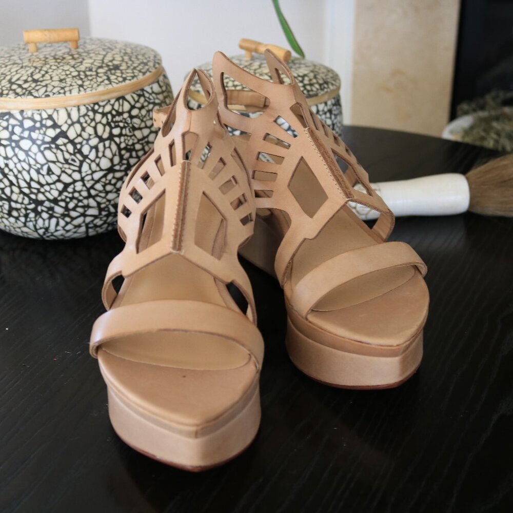 Leon Max Tan Platform Wedge Sandals (Size 8.5)